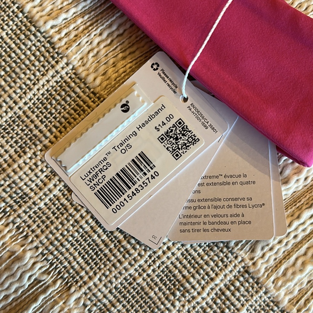 Lululemon Luxtreme Training Headband in Sonic Pink NEW - Picture 8 of 9